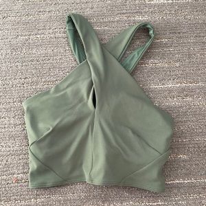 lululemon keyhole halter cropped tank top size 2